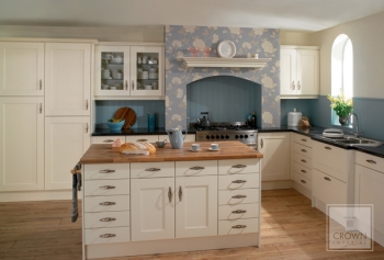 Red Moon Interiors Photo