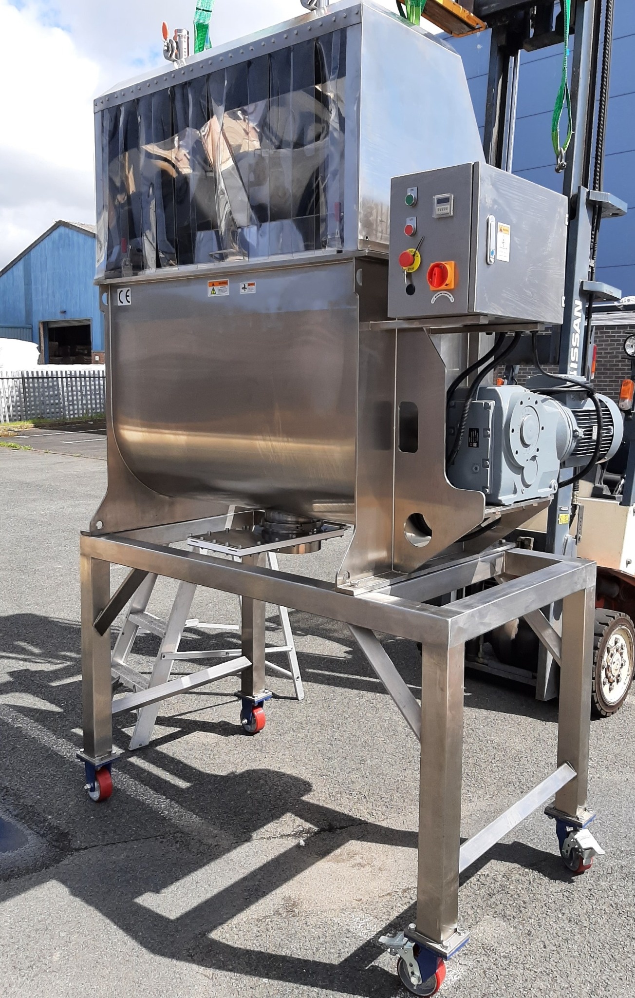 Powder & Packaging Machines Photo